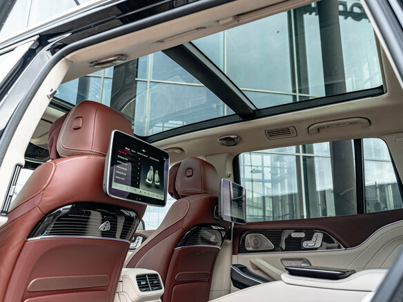 2025 Mercedes-Benz Maybach GLS 600 I Рестайлинг, чёрный, 33690000 рублей - вид 30