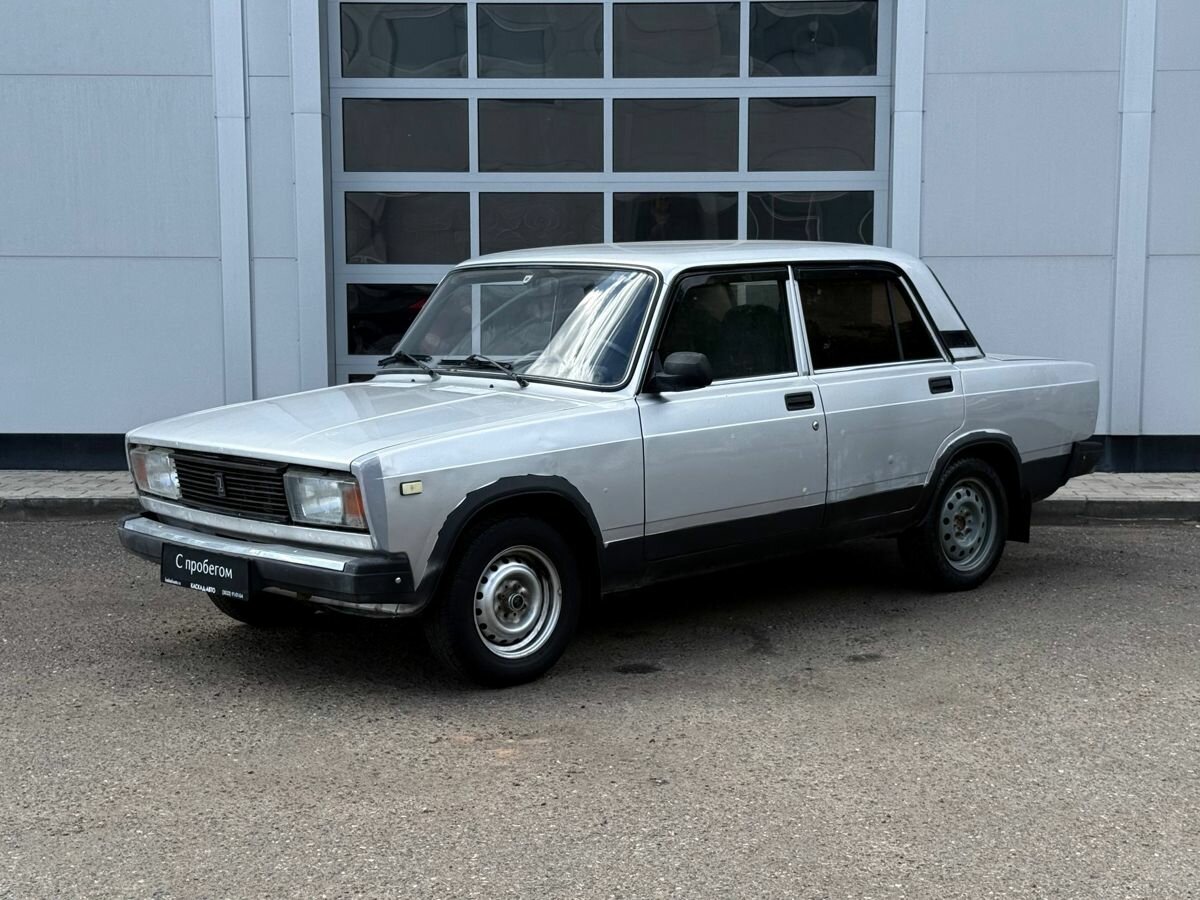 Открыть фотографии: Lada (ВАЗ) 2105
