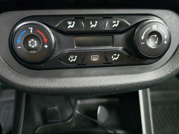2016 Lada (ВАЗ) Vesta I, красный, 749000 рублей - вид 15
