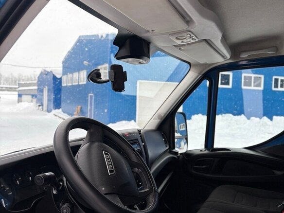 2017 Iveco Daily, синий, 2600000 рублей - вид 13