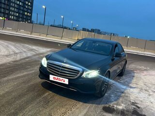 2018 Mercedes-Benz E-Класс 200 V (W213, S213, C238), чёрный, 2300000 рублей, вид 4