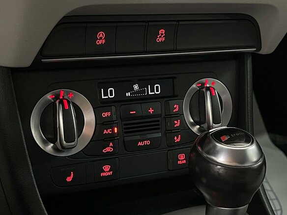 2014 Audi Q3 I (8U), белый, 1599000 рублей - вид 15