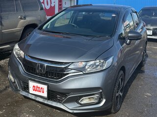 2018 Honda Fit III Рестайлинг, серый, 970000 рублей, вид 1