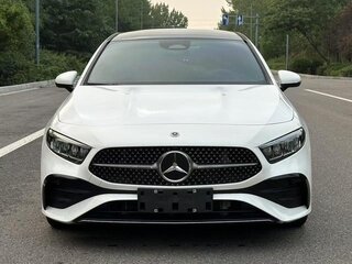 2023 Mercedes-Benz A-Класс 180 IV (W177) Рестайлинг, белый, 2130000 рублей, вид 2