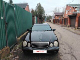 1999 Mercedes-Benz CLK-Класс 230 I (W208), чёрный, 290000 рублей, вид 1