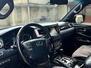 2015 Lexus LX 570 III Рестайлинг, чёрный, 4500000 рублей, вид 4