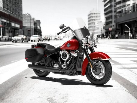 2026 Harley-Davidson Heritage, красный, 3490000 рублей, вид 1