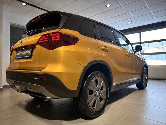 2025 Suzuki Vitara MHEV II Рестайлинг 2, золотистый, 3499000 рублей - вид 10