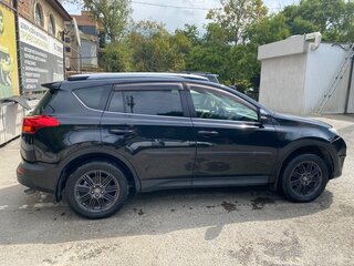 2015 Toyota RAV4 IV (XA40), чёрный, 1800000 рублей, вид 1