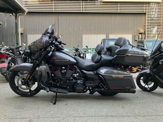 2020 Harley-Davidson CVO Limited, чёрный, 2477000 рублей, вид 2