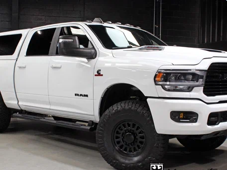2023 RAM 2500, чёрный, 10550000 рублей, вид 1