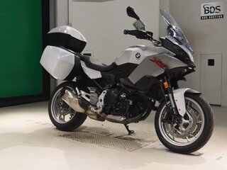 2020 BMW F 900 XR, серебристый, 798000 рублей, вид 3