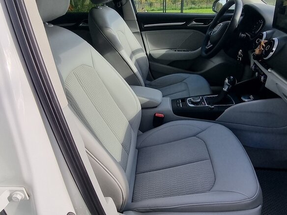 2015 Audi A3 III (8V), белый, 1700000 рублей - вид 12