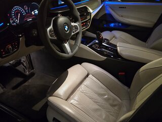 2017 BMW 5 серии 540i xDrive VII (G30/G31/G38), синий, 4250000 рублей, вид 3