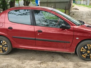 2007 Peugeot 206, красный, 270000 рублей, вид 1