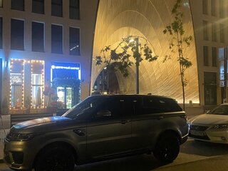 2018 Land Rover Range Rover Sport II Рестайлинг, серый, 5700000 рублей, вид 4