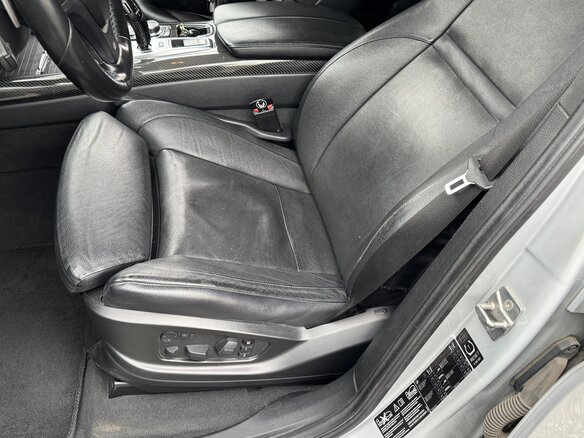 2010 BMW X5 40d II (E70) Рестайлинг, серебристый, 2000000 рублей - вид 5