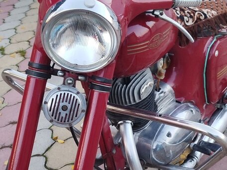 1965 Jawa 250, красный, 150000 рублей, вид 1