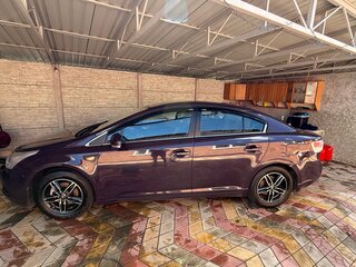 2009 Toyota Avensis III, фиолетовый, 970000 рублей, вид 4