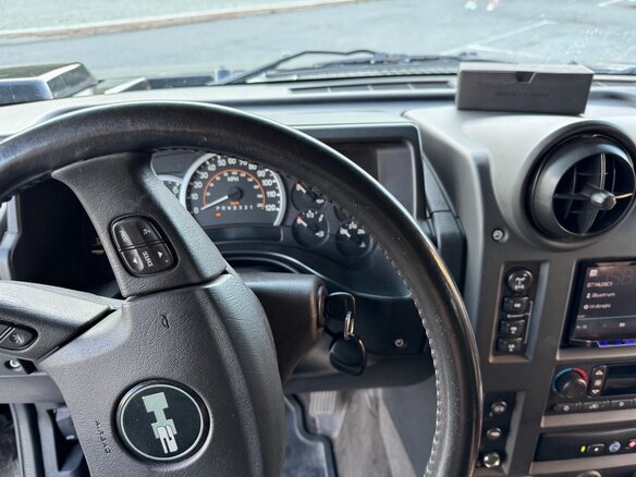 2005 Hummer H2 I, чёрный, 2500000 рублей - вид 6