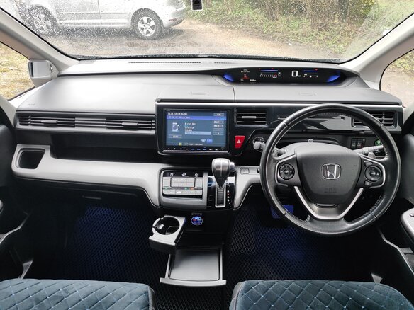 2016 Honda Stepwgn Spada V, фиолетовый, 1950000 рублей - вид 14