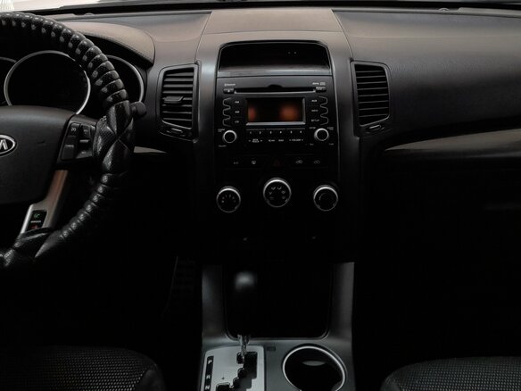 2010 Kia Sorento II, серебристый, 849000 рублей - вид 9