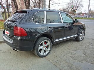 2006 Porsche Cayenne Turbo I (955), чёрный, 700000 рублей, вид 4