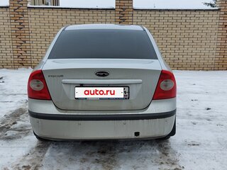 2007 Ford Focus II, серебристый, 280000 рублей, вид 3