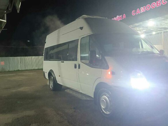 2013 Ford Transit, белый, 1550000 рублей - вид 10
