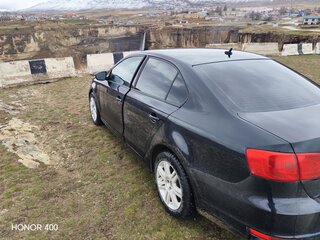 2014 Volkswagen Jetta VI, чёрный, 850000 рублей, вид 3