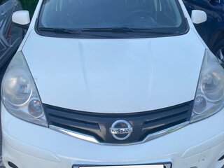 2013 Nissan Note I Рестайлинг, белый, 650000 рублей, вид 1