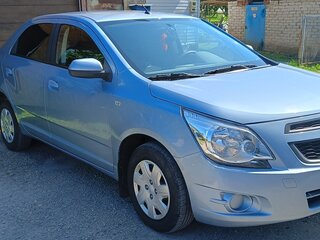 2013 Chevrolet Cobalt II, голубой, 800000 рублей, вид 1