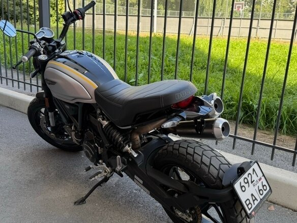 2021 Ducati Scrambler 1100, серебристый, 1000000 рублей - вид 5