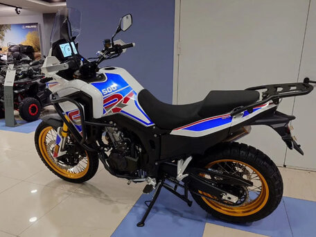 2025 GR GR500, белый, 600000 рублей, вид 5