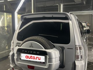 2011 Mitsubishi Pajero IV Рестайлинг 1, серебристый, 2500000 рублей, вид 5
