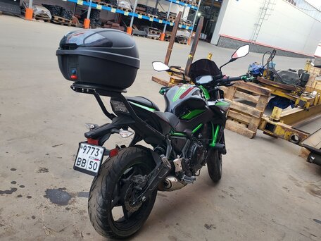 2021 Kawasaki Z 650, зелёный, 700000 рублей, вид 2
