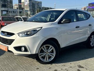 2014 Hyundai ix35 I Рестайлинг, белый, 1300000 рублей, вид 1