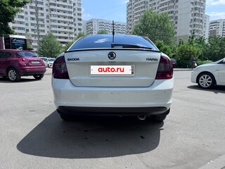 2014 Skoda Rapid I, белый, 905000 рублей, вид 4