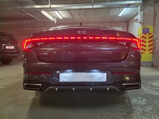 2020 Kia K5 III, чёрный, 2050000 рублей, вид 3