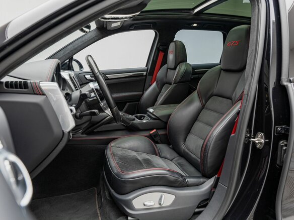 2015 Porsche Cayenne GTS II Рестайлинг (958), чёрный - вид 13