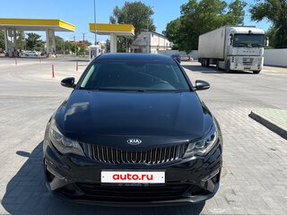 2020 Kia Optima IV Рестайлинг, чёрный, 1800000 рублей, вид 3