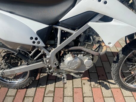 2010 Kawasaki KLX 125, белый, 300000 рублей, вид 5
