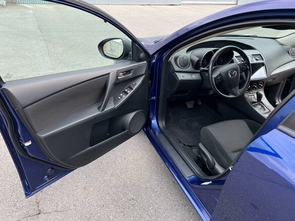 2012 Mazda 3 II (BL) Рестайлинг, синий, 900000 рублей - вид 15