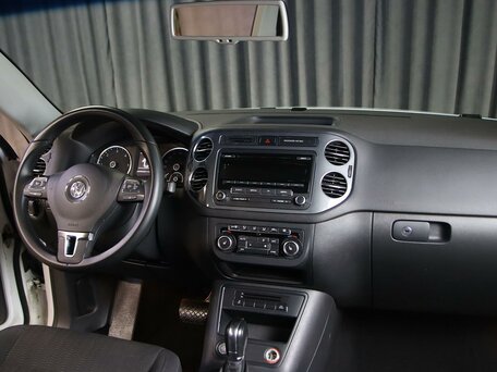 2015 Volkswagen Tiguan I Рестайлинг, белый, 1399000 рублей, вид 5