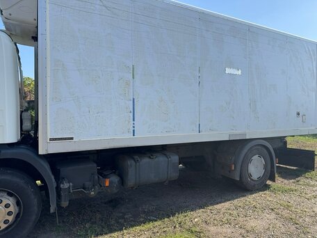 2009 Scania P-series, белый, 2380000 рублей, вид 2