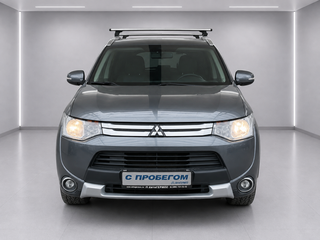 2014 Mitsubishi Outlander III, серый, 1270000 рублей, вид 2