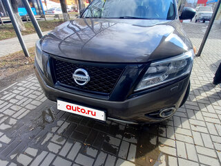 2015 Nissan Pathfinder IV, коричневый, 1448000 рублей, вид 1