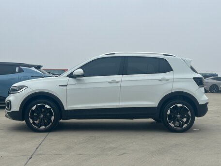 2022 Volkswagen Tacqua, белый, 2017000 рублей, вид 2