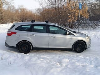 2012 Ford Focus III, серебристый, 700000 рублей, вид 4