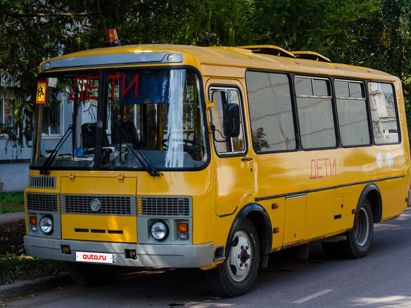 2013 ПАЗ 3205, жёлтый, 305000 рублей